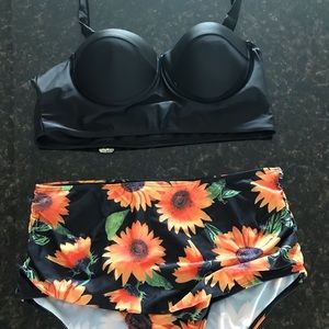 Womens two piece bathing suit